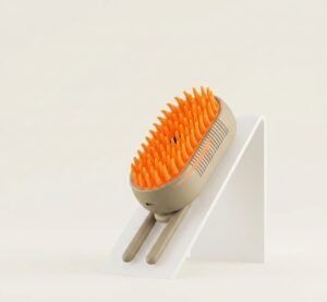 Wholesale-Electric-Spray-Pet-Comb-for-Cats-Dogs-Massage-Float-Hair-Cleaning-2.jpeg Electric Spray Pet Comb for Cats & Dogs